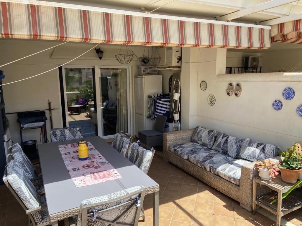 Real Torrequebrada Apartment Benalmadena Bagian luar foto