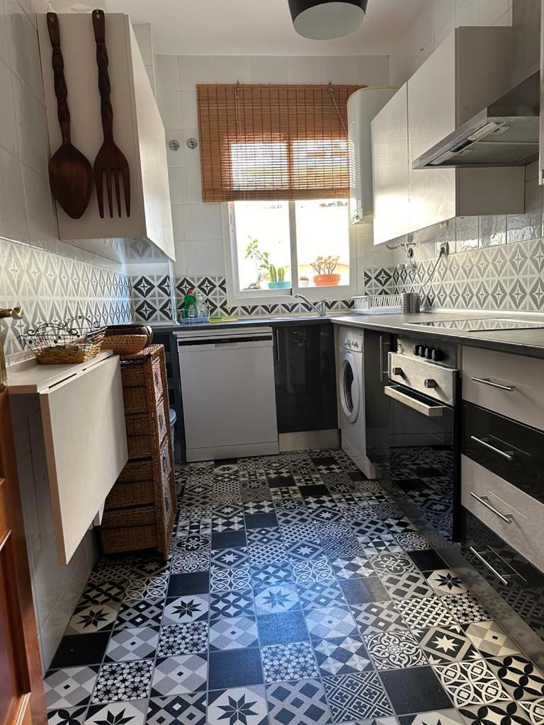 Real Torrequebrada Apartment Benalmadena Bagian luar foto