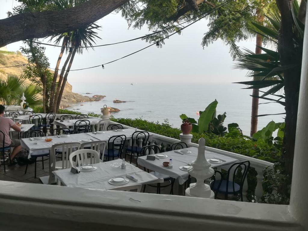 Real Torrequebrada Apartment Benalmadena Bagian luar foto